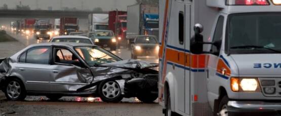 a car accident on a Texas road where people are injured.